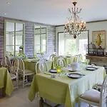 Traiteur Les Ormes, The Originals Relais 호텔