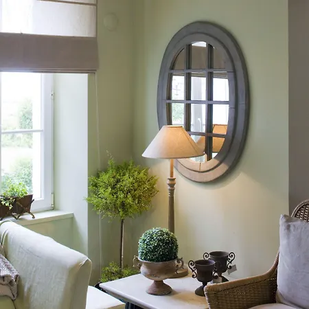 فندق Traiteur Les Ormes, The Originals Relais بارنفيل-كارتريت