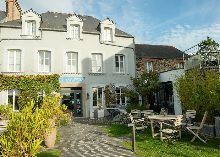 Traiteur Les Ormes, The Originals Relais Отель 3*