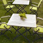 Hotell Traiteur Les Ormes, The Originals Relais 3*