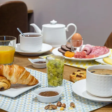 Hotel Traiteur Les Ormes, The Originals Relais 3*