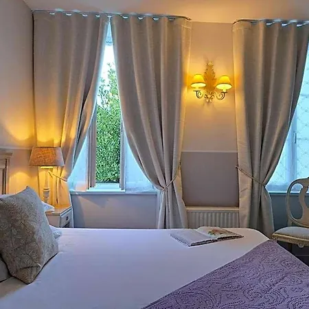 Traiteur Les Ormes, The Originals Relais 3* بارنفيل-كارتريت