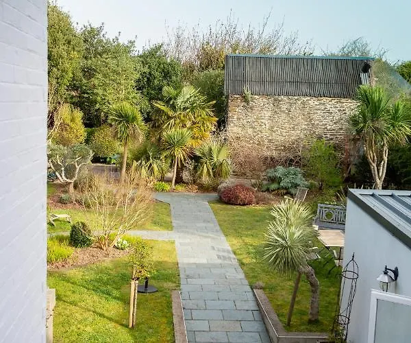 Traiteur Les Ormes, The Originals Relais 호텔 바르네빌카테레