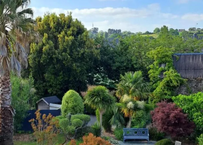 Traiteur Les Ormes, The Originals Relais Hotel Barneville-Carteret