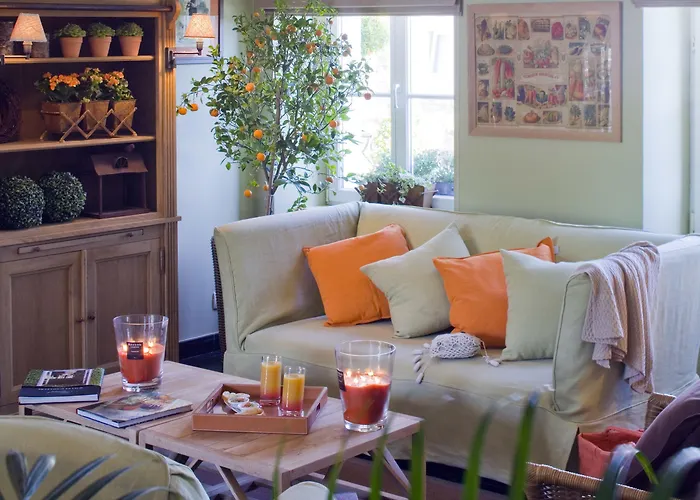 호텔 Traiteur Les Ormes, The Originals Relais 3*