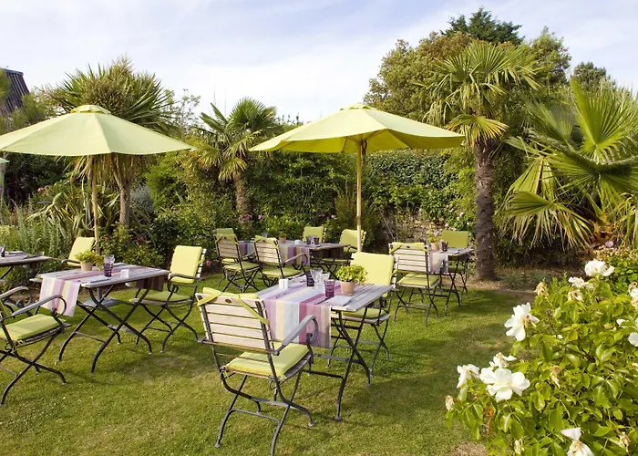 Traiteur Les Ormes, The Originals Relais Hotel 3*